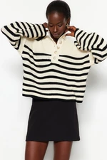 Trendyol Ecru Wide Fit Crew Neck Striped Knitwear Sweater