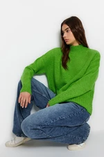 Trendyol Green Wide Fit Soft Textured Basic Knitwear Sweater