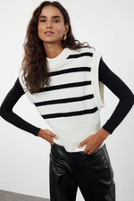 Trendyol Ecru Soft Texture Striped Crew Neck Knit Sweater