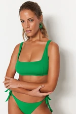 Trendyol Green Bralette textúrovaný top bikín