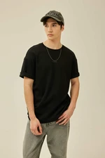 DEFACTO Comfort Fit Crew Neck Printed T-Shirt