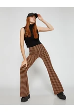 Koton The Wide Leg Trousers have a comfortable fit.