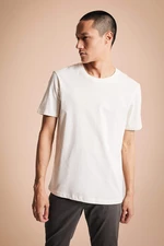 DEFACTO Regular Fit Crew Neck Basic Short Sleeve T-Shirt