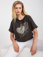 Bavlnené khaki tričko väčšej veľkosti s aplikáciou kamienkov