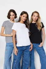 T-shirt da donna Trendyol 3 Pack