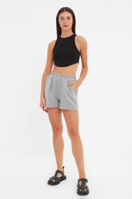 Trendyol Shorts - Grau - High Waist