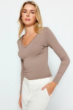 Trendyol Mink Premium Soft Fabric V-Neck Fitted Stretchy Knitted Blouse