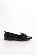 DGN K061 Women's Pointed Toe Buckled Flats