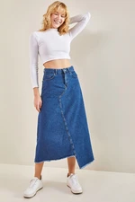 Bianco Lucci Women's Symmetrical Pattern Tasseled Denim Skirt