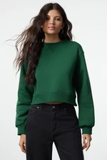 Trendyol Green Thick Fleece Relaxed/Wide Fit Crop Basic Knitted Sweatshirt