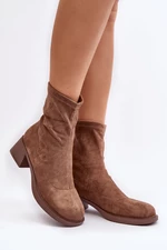 Women's low-heeled boots - brown Aphroteia