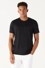 ALTINYILDIZ CLASSICS Men's Black Slim Fit Slim Fit Crew Neck Short Sleeved Linen Look T-Shirt.