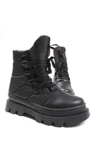 Mio Gusto Allen Women's Black Color Parachute Fabric Miflon Boots Women's Thick Soled Boots.