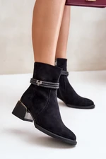 Insulated women's ankle boots on a low heel with decorative straps D&A black