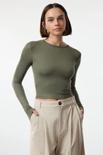 Trendyol Khaki Premium Viscose Crew Neck Crop Stretchy Knitted Blouse