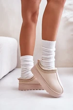 Women's snow boots on a platform insulated with fur light beige Remenia