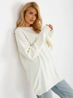 Ecru ladies oversized sweater with long sleeves