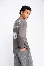 DEFACTO Comfort Fit Printed Long Sleeve Sweatshirt