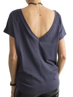 Graphite T-shirt with a neckline on the back