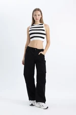 DEFACTO Cool Parachute Gabardine Trousers with Pockets and Elastic Waistband