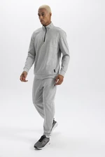 DEFACTO Fit Standard Fit Standard Leg Jogger Sweatpants