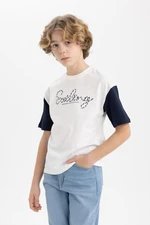 DEFACTO Boys' Oversize Fit Crew Neck Embroidered Short Sleeve T-Shirt