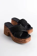 Capone Outfitters Women's Cork Platform Sold Straw Cross Band Slippers