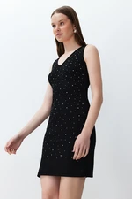 Trendyol Black Stone Detailed Bodycone/Fitting V-Neck Mini Flexible Knitted Pencil Dress