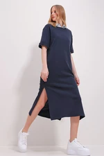 Trend Alaçatı Stili Women's Navy Blue Crew Neck Double Sleeve Slit Dress