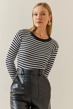 XHAN Black Striped Crew Neck Basic Sweater