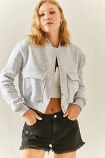 XHAN Gray Snap Buttoned Crop Bomber Jacket