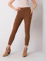 Manoel's brown pants