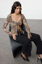 Trendyol Brown Leopard Printed Tie Detailed Body-Smoothing Flexible Knitted Blouse