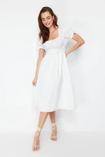 Trendyol Ecru Skater/Ballet Opening Balloon Sleeve Midi Lined Woven Dress