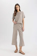 DEFACTO Wide Leg Normal Waist Straight Leg Midi Crepe Trousers