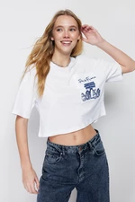 Trendyol White 100% Cotton Pocket Embroidery Detail Crop Knitted T-Shirt