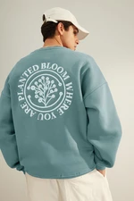 Trendyol Mint Oversize/Wide Cut Floral Embroidered Fleece Lined Cotton Sweatshirt