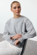 Trendyol Gray Melange Woven Detailed Relaxed/Comfortable Fit Thick Fleece Inside Knitted Sweatshirt