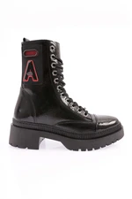 DGN K9062 Women's Lace-Up Emblem Detail Boots.