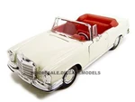 1967 Mercedes Benz 280 SE Cabriolet Cream with Red Interior 1/18 Diecast Model Car by Maisto