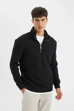 DEFACTO Men's Black Comfort Fit Stand Collar Zippered Thick Basic Plain Sweatshirt