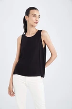 DEFACTO Regular Fit Crew Neck Sleeveless Blouse