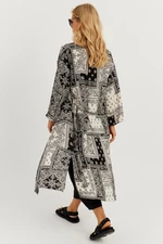 Cool & Sexy Women's Black-Ecru Patterned Kimono GC155