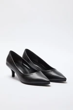 Trendyol Black Low Heel Women's Classic Heeled Shoes