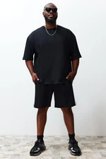 Trendyol Plus Size Black Regular Cut Medium Length Elastic Waist Colored Paneled Shorts