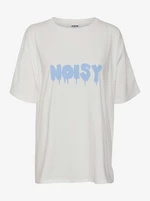 White loose T-shirt with the inscription Noisy May Mida