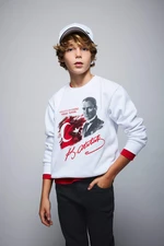 DEFACTO Regular Fit Crew Neck Sweatshirt