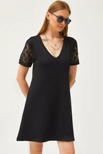 Olalook Women's Black V-Neck Lace Detailed Soft Textured Mini Dress