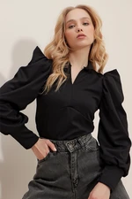 Dámský černý crop top s límečkem ve stylu princezny a rukávy od značky Trend Alaçatı Stili