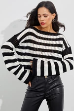 Cool & Sexy Women's Ecru-Black Spanish Short Knitwear blouse with openwork sleeves YV109